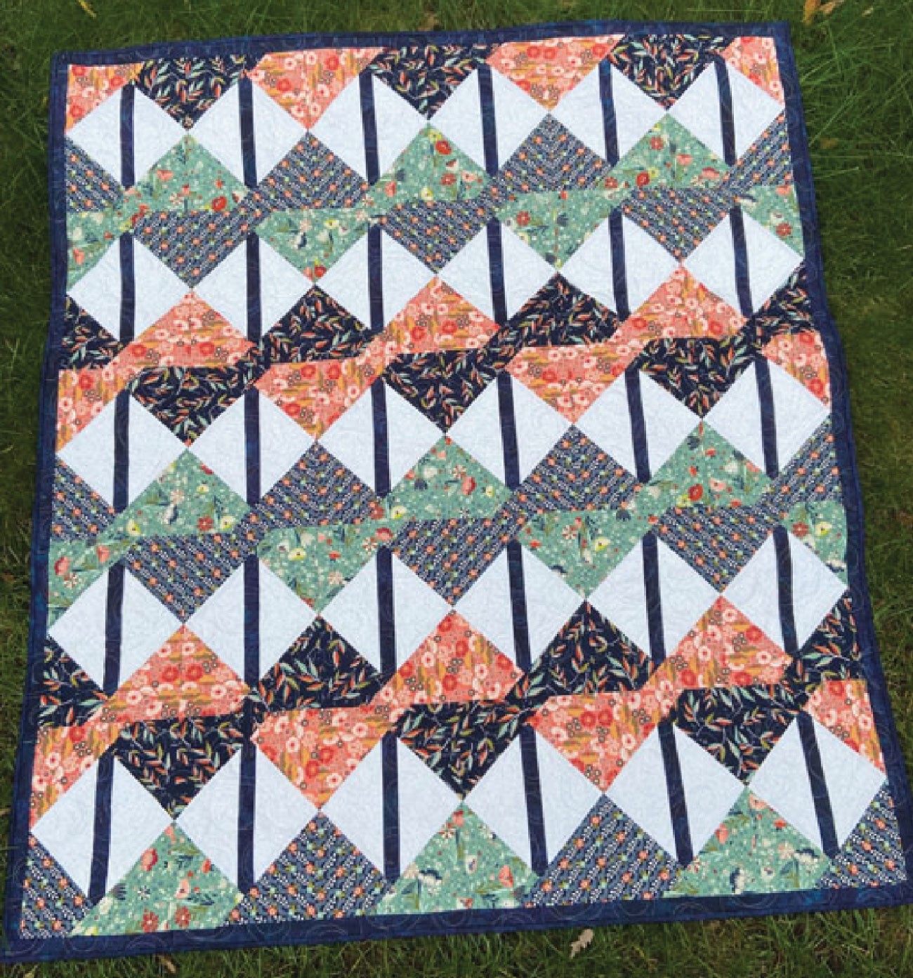 CLPPSQ005 Hexie Imposter Runner or Quilt from Cut Loose Press & AQCO